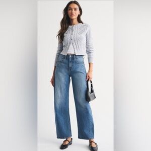 Abercrombie & Fitch High Rise Barrel Jeans Women’s Size 25 Short Brand New